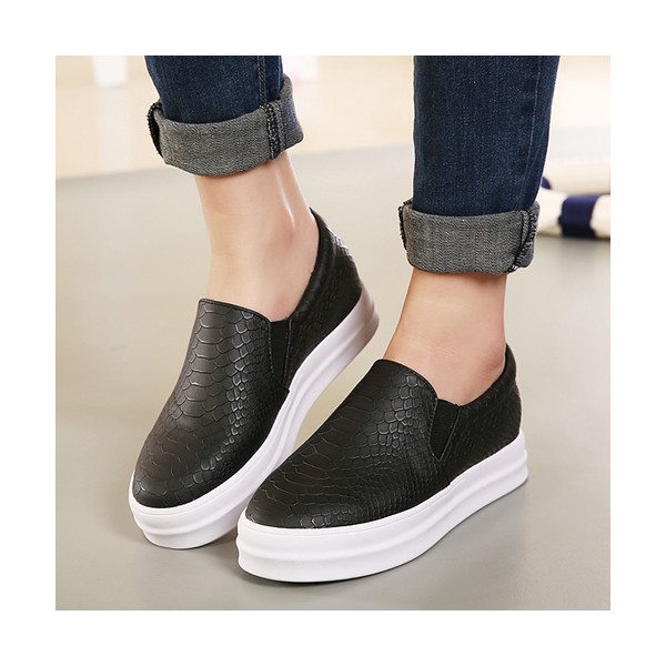 casual loafers womens