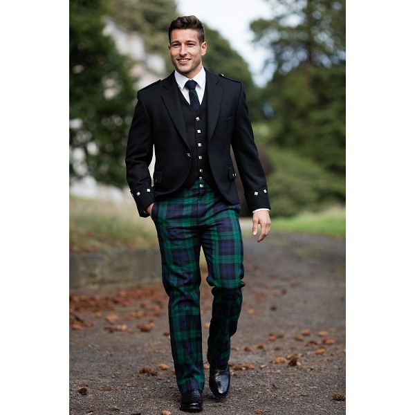 The right kind of golf trousers: tartan trousers – thefashiontamer.com